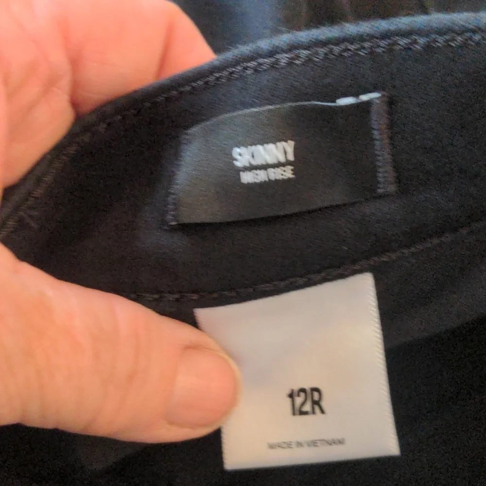 Express Women's Skinny High Rise Jeans Size 12R - Picture 3 of 5